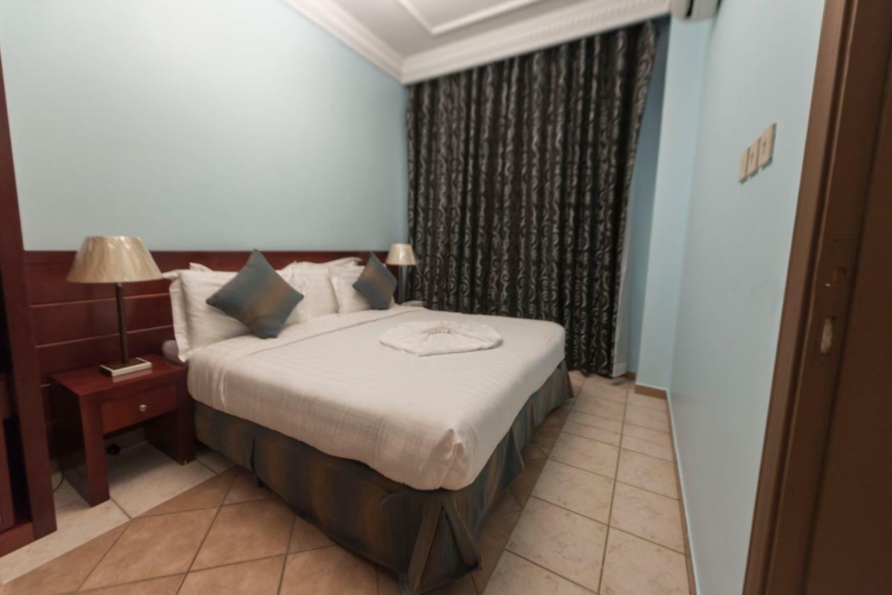 Hotel Seven Gardens Pro Al Hada Exteriér fotografie